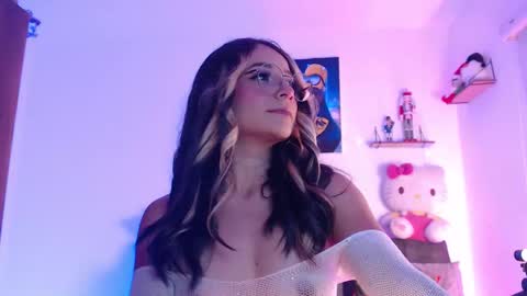 Snapshot of sweet_penny_ chatting on 12.18.25 Penny online show from 12.18.25