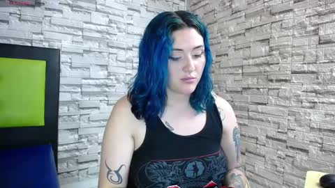  LAUREN  online show from 03.12.25