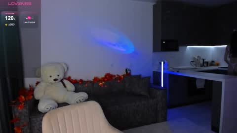 Ashley online show from 11.08.25