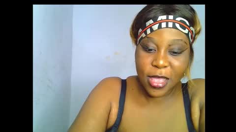 Snapshot of sweet_pussygirl474589 chatting on 09.09.25 Ayana online show from 09.09.25