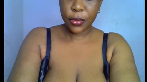 Snapshot of sweet_pussygirl474589 chatting on 09.20.25 Ayana online show from 09.20.25