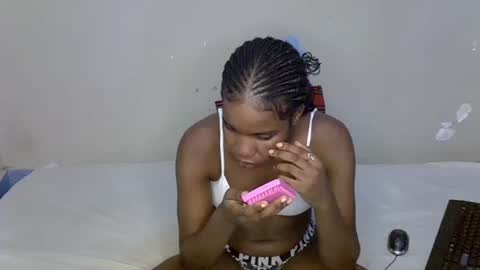 sweet_sheeee online show from 04.06.26