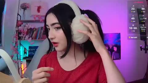 Snapshot of sweet_shena chatting on 06.11.26 Shena online show from 06.11.26