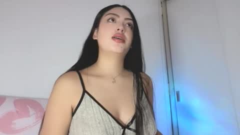 sweet_sophie_7 online show from 04.06.26