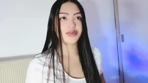 Snapshot of sweet_sophie_7 chatting on 07.30.26 sweet_sophie_7 online show from 07.30.26