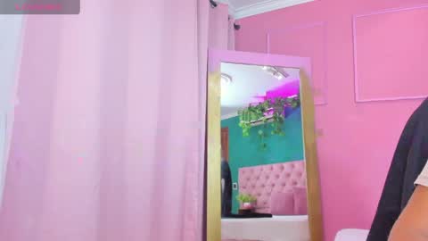 Yeileen online show from 04.01.26