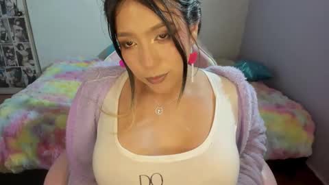 Snapshot of sweet_stephaniee chatting on 09.19.25 online show from 09.19.25