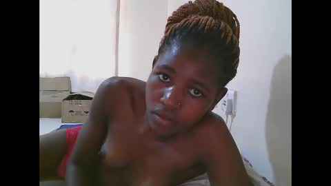 Snapshot of sweet_tattiana chatting on 03.08.25 Tatty online show from 03.08.25