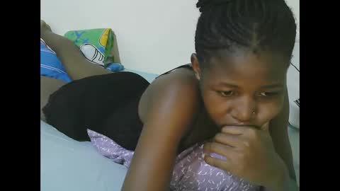Snapshot of sweet_tattiana chatting on 10.09.25 Tatty online show from 10.09.25