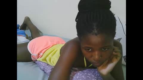 Snapshot of sweet_tattiana chatting on 10.18.25 Tatty online show from 10.18.25