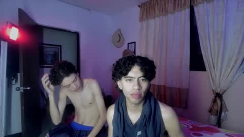 Snapshot of sweet_tippot chatting on 12.30.24 Tippot and Germaine online show from 12.30.24