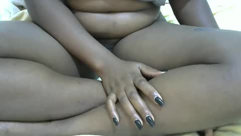 sweet_veebouset online show from 02.23.26