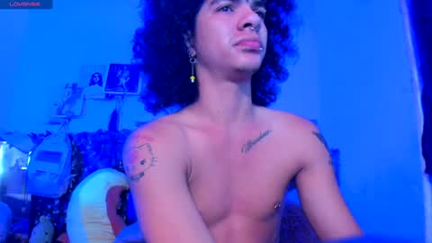 Steven independent model online show from 12.03.24