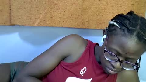 sweet_zarah online show from 02.22.26