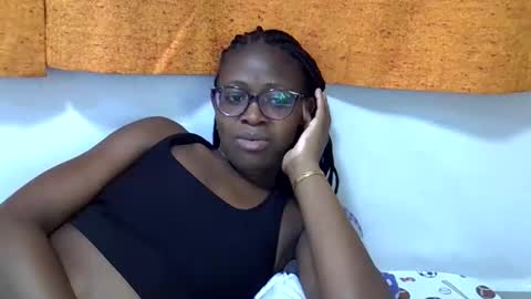 sweet_zarah online show from 03.09.26