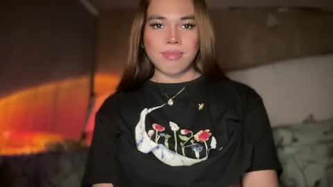 Snapshot of sweetalexa19 chatting on 12.28.24 alexa your one and only queen online show from 12.28.24