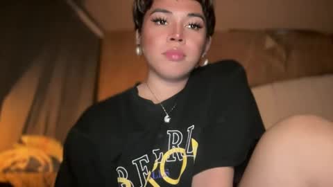 Snapshot of sweetalexa19 chatting on 01.06.25 alexa your one and only queen online show from 01.06.25