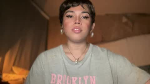 Snapshot of sweetalexa19 chatting on 01.11.25 alexa your one and only queen online show from 01.11.25