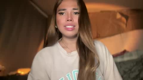 Snapshot of sweetalexa19 chatting on 02.12.25 alexa your one and only queen online show from 02.12.25