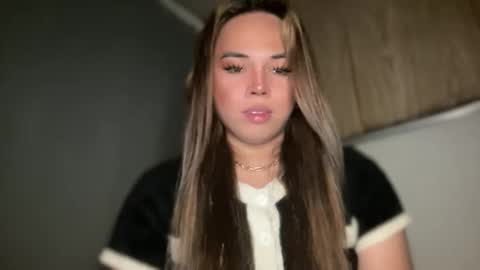 Snapshot of sweetalexa19 chatting on 10.11.25 alexa your one and only queen online show from 10.11.25