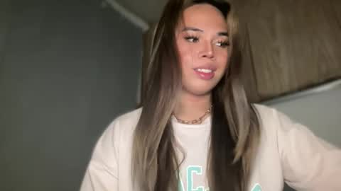 Snapshot of sweetalexa19 chatting on 10.12.25 alexa your one and only queen online show from 10.12.25