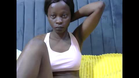 LIANAH online show from 02.25.26