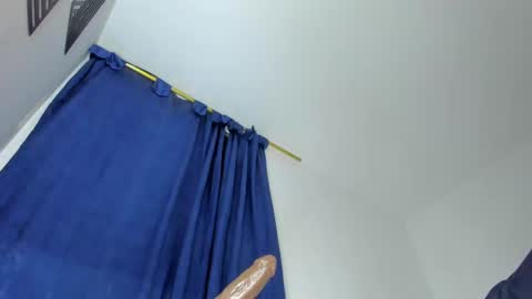 Snapshot of sweetand_hot chatting on 12.21.24 sweetand_hot online show from 12.21.24