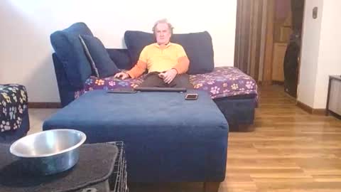 Snapshot of sweetashoney905258 chatting on 02.26.26 Roger online show from 02.26.26