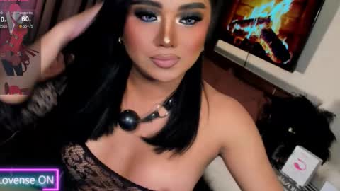 Snapshot of sweetbella118 chatting on 12.02.25 bella online show from 12.02.25