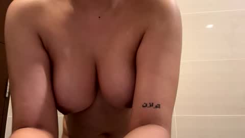 SweetBellaAsian online show from 02.20.26