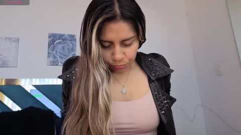 Cinthia online show from 10.07.25