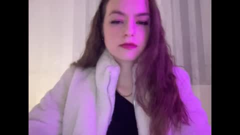 SweetBlueBirds online show from 04.16.26