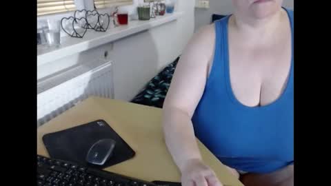 Sweetboobs85h online show from 01.29.25