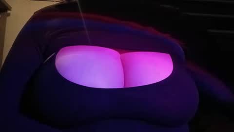 sweetcalciferr online show from 11.21.25