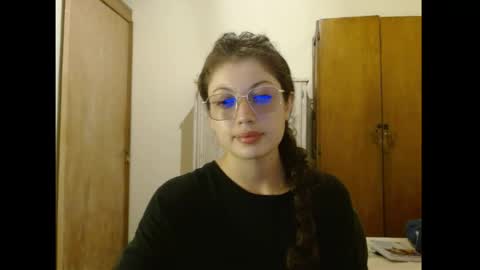 sweetcalm_ online show from 04.14.26