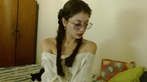 sweetcalm_ online show from 05.22.26