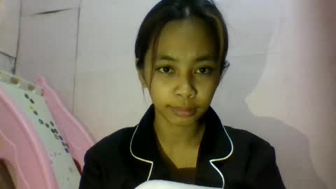 Snapshot of sweetchixxx chatting on 02.04.25 sweetchixxx online show from 02.04.25