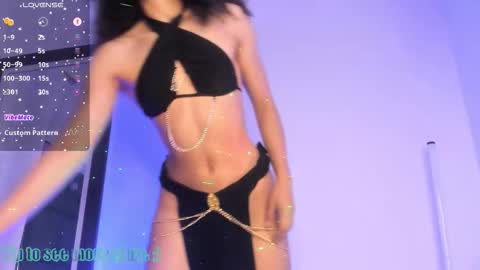 M I A online show from 02.05.26