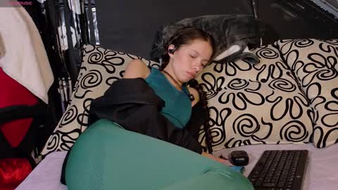 sweetdam12 online show from 10.20.25