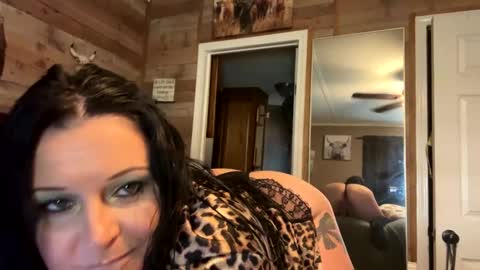 Snapshot of sweetdelight84 chatting on 09.13.25 kandy online show from 09.13.25