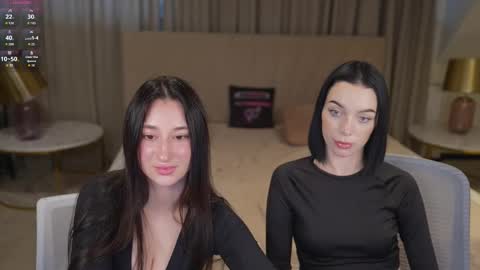 Amelia online show from 11.25.25