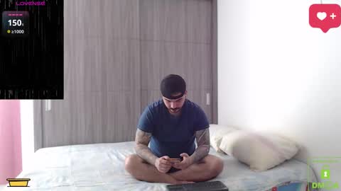 Snapshot of sweetdesires_ chatting on 02.12.26 online show from 02.12.26