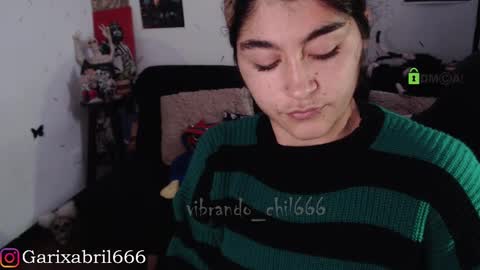 Snapshot of sweetdevil631 chatting on 12.26.24 Abril online show from 12.26.24