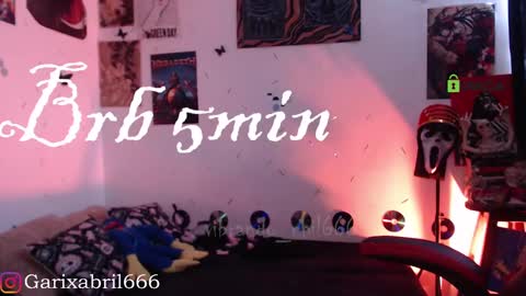 Snapshot of sweetdevil631 chatting on 01.08.25 Abril online show from 01.08.25