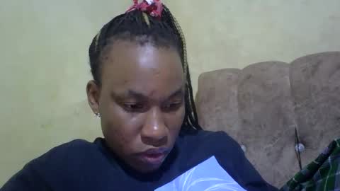 sweetdiva2012 online show from 12.04.24