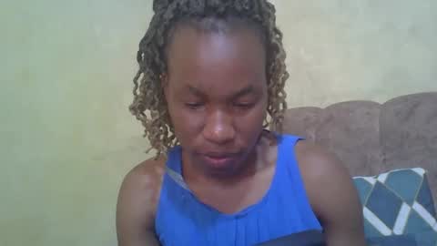 sweetdiva2012 online show from 01.04.25