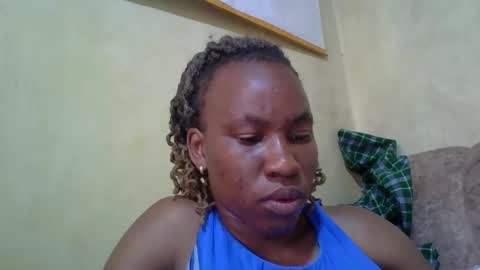 sweetdiva2012 online show from 01.20.25