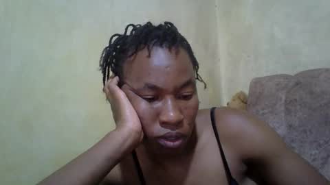 sweetdiva2012 online show from 02.22.25