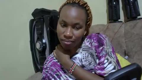 sweetdiva2012 online show from 09.08.25