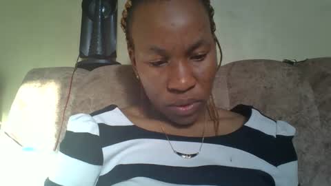 sweetdiva2012 online show from 09.16.25